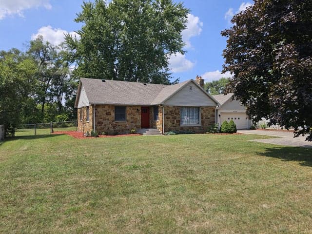 55132 M 51 N, Dowagiac, MI 49047
