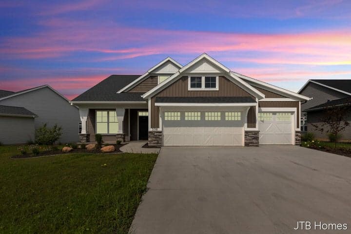 3781 Windsor Ridge Drive NE 49, Rockford, MI 49341