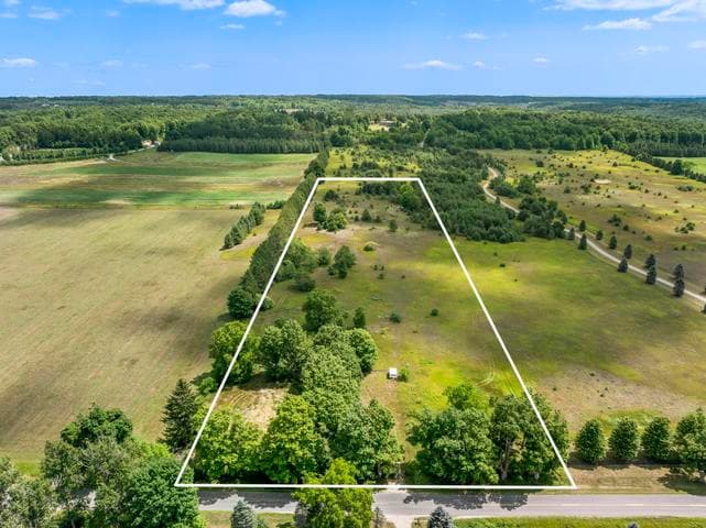 16743 Marilla Road, Copemish, MI 49625