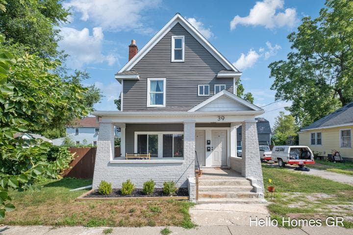 39 Fair Street SE, Grand Rapids, MI 49507