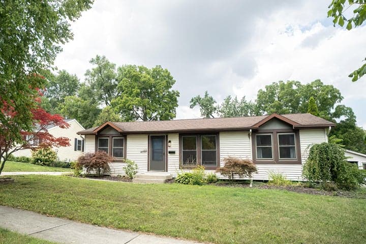 1525 Lenox Road SE, Grand Rapids, MI 49506