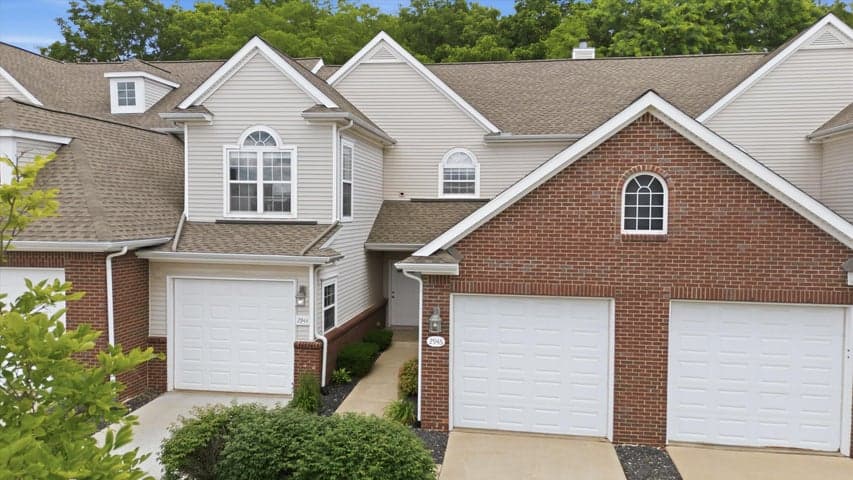 2946 Hunley Drive, Ann Arbor, MI 48105