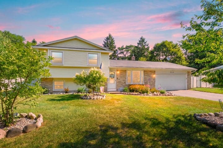 3312 Dublin Avenue, Kalamazoo, MI 49006