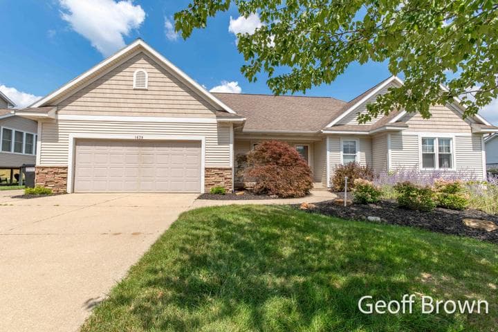 1639 Mycah Drive SW, Byron Center, MI 49315