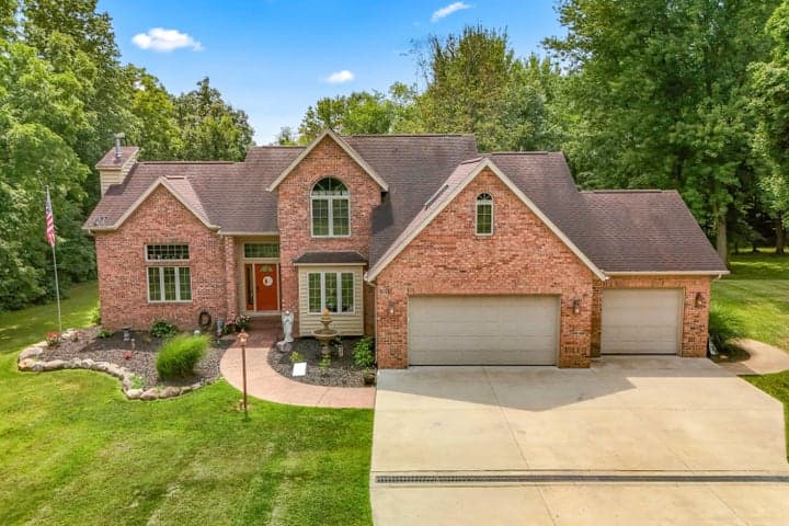 245 W Girard Road, Union City, MI 49094