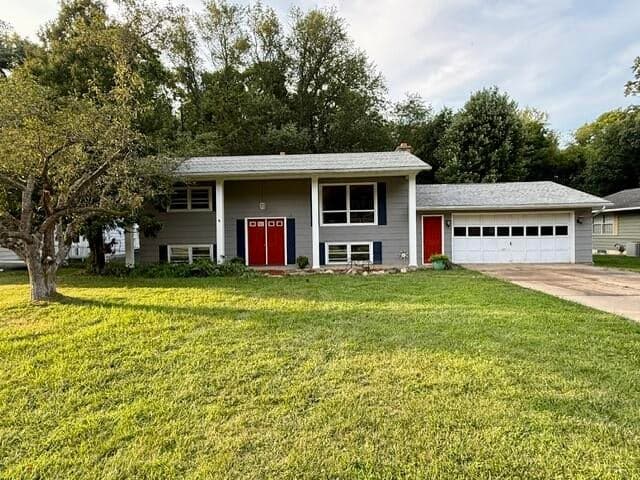 711 E North Drive, Marshall, MI 49068