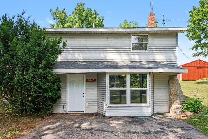 5366 Folks Road, Horton, MI 49246