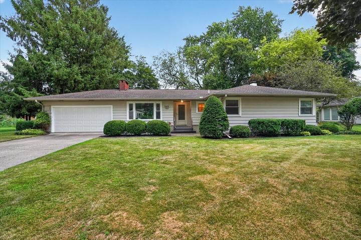 3411 Balmars Avenue, Jackson, MI 49201