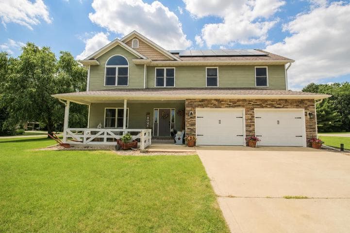 56056 Truman Drive, Three Rivers, MI 49093