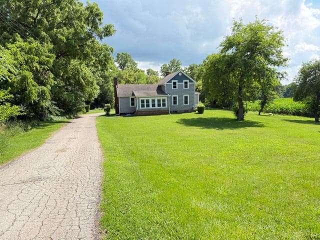 9757 W M-50 Apt. B, Onsted, MI 49265
