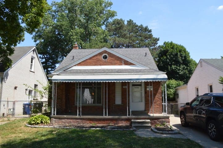 9968 Nathaline Avenue, Redford, MI 48239