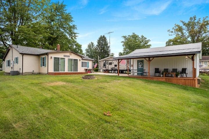 418 W Russell Drive, Coldwater, MI 49036