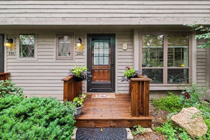592 S 7th Street, Ann Arbor, MI 48103