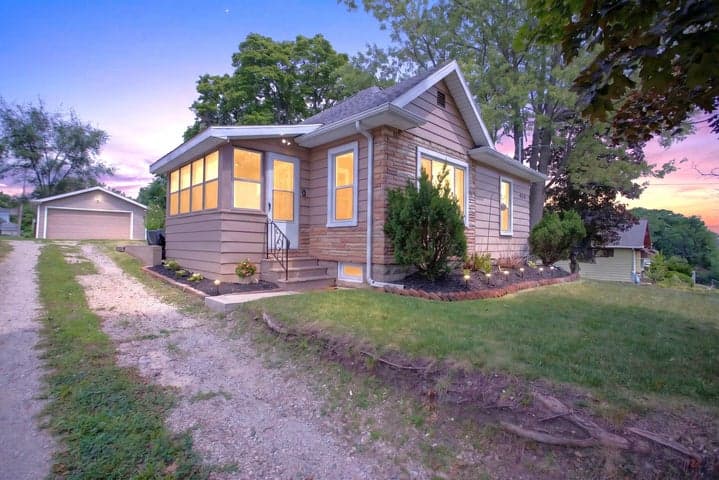 438 W Monroe Street, Jackson, MI 49202