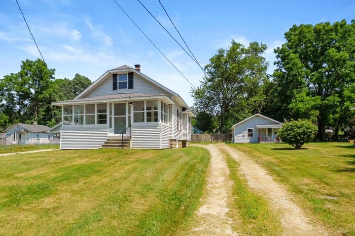 132 Gilkison Avenue, Kalamazoo, MI 49006