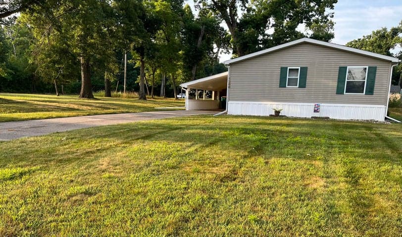 1268 Oak Brook Lane, Portage, MI 49002