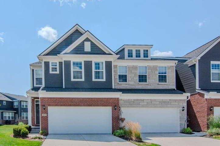 2817 Fairgrove Crescent, Ann Arbor, MI 48108