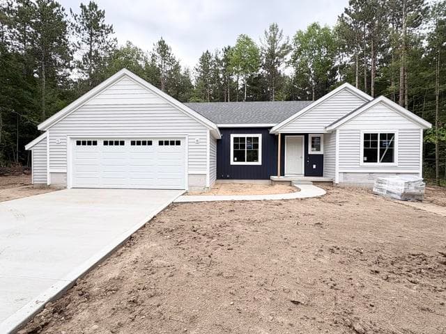 7314 N Amy School Road, Howard City, MI 49329