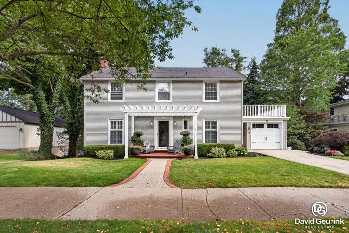 15 W 25th Street, Holland, MI 49423