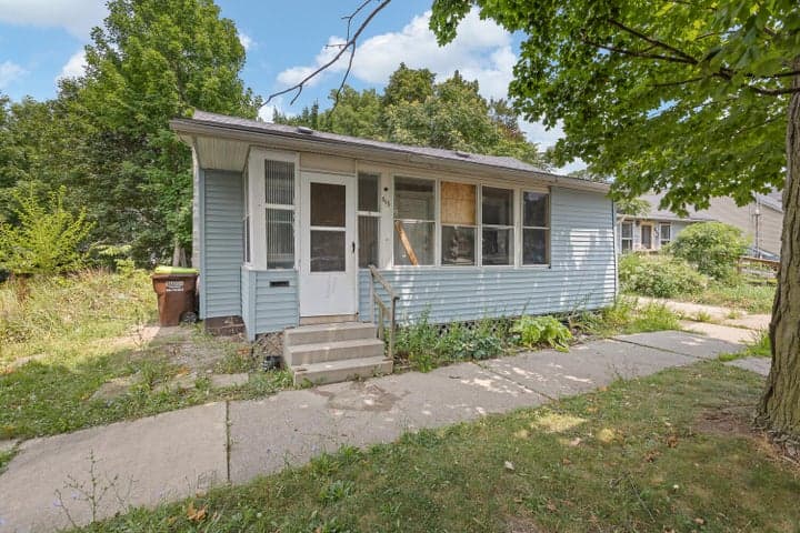 815 E Front Street, Adrian, MI 49221