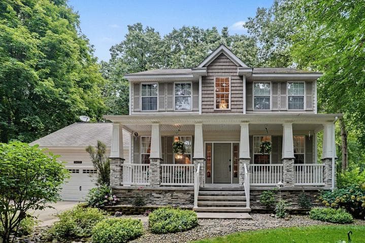 3423 Hathaway Road, Kalamazoo, MI 49009