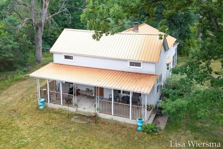 4393 E 8th Street, White Cloud, MI 49349