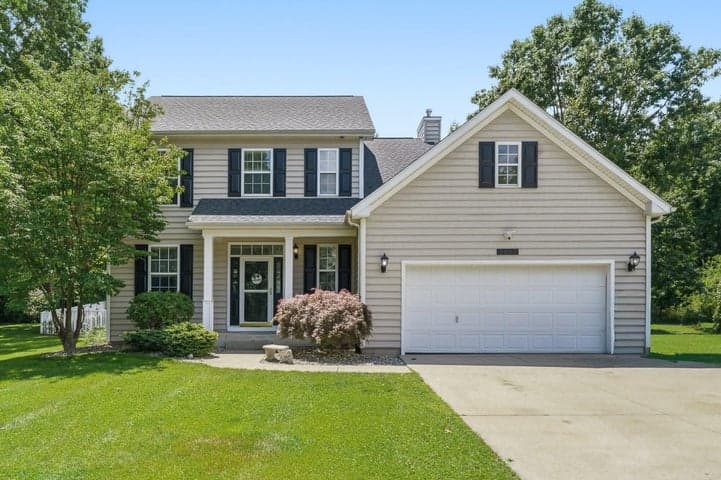 3560 Smithfield Way, Kalamazoo, MI 49009