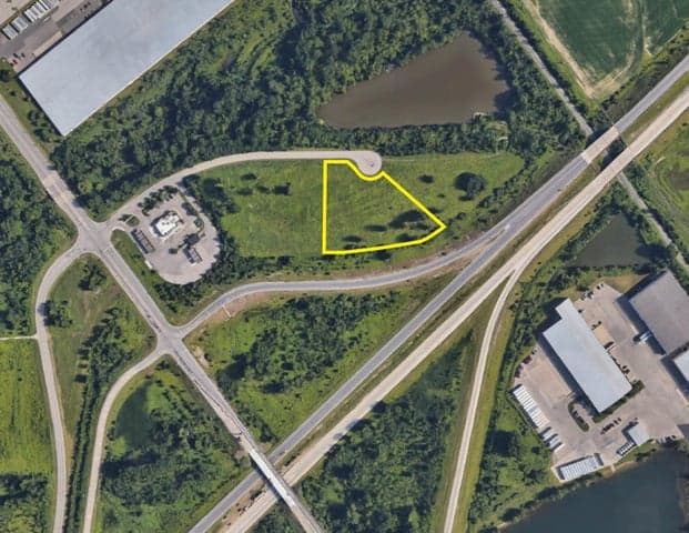 842 Cabill Drive, Holland, MI 49423