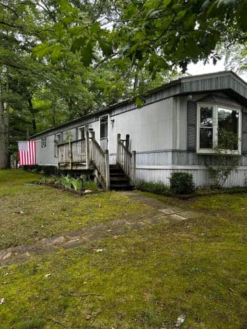 8021 Poplar Lane, Reading, MI 49274