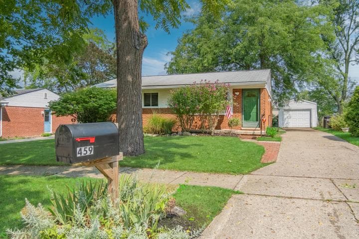 459 Skydale Drive, Ann Arbor, MI 48105
