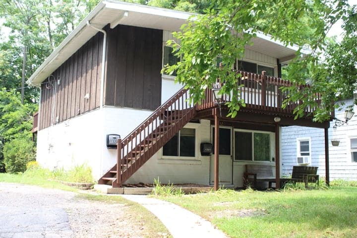 1321 Pontiac Trail, Ann Arbor, MI 48105