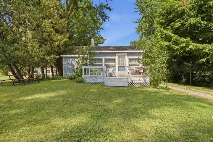 217 N Muencher Street, Howard City, MI 49329