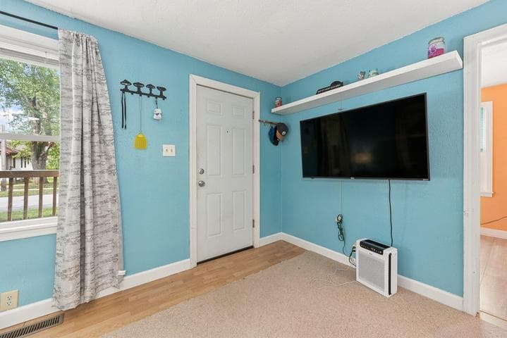 Photo 4