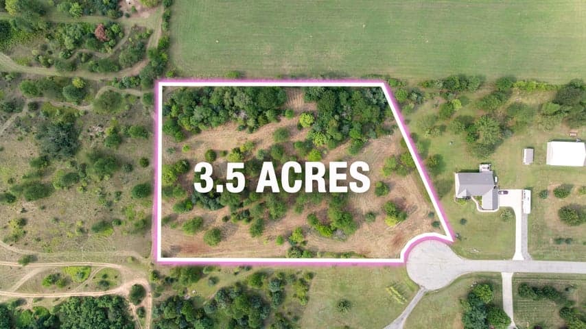 000 Nylen Dr, Grass Lake, MI 49240