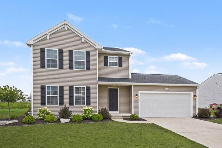 2049 Orlov Drive, Hudsonville, MI 49426