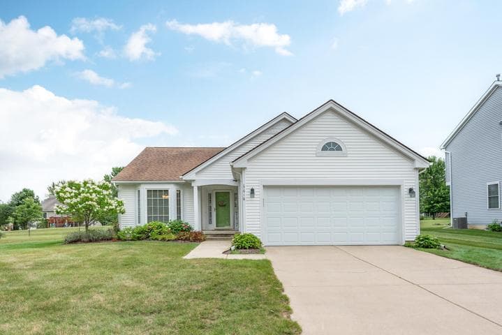 3618 Meadow View Drive, Dexter, MI 48130
