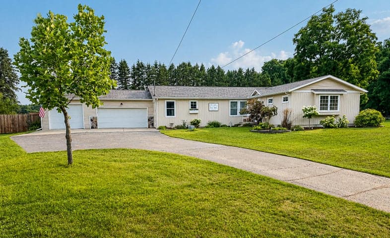 4144 13 Mile Road NE, Rockford, MI 49341