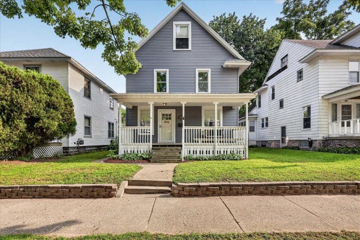 712 Innes Street NE, Grand Rapids, MI 49503