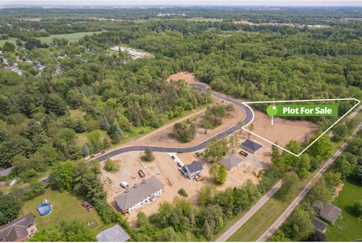 1 Gady Pines Drive, Adrian, MI 49221