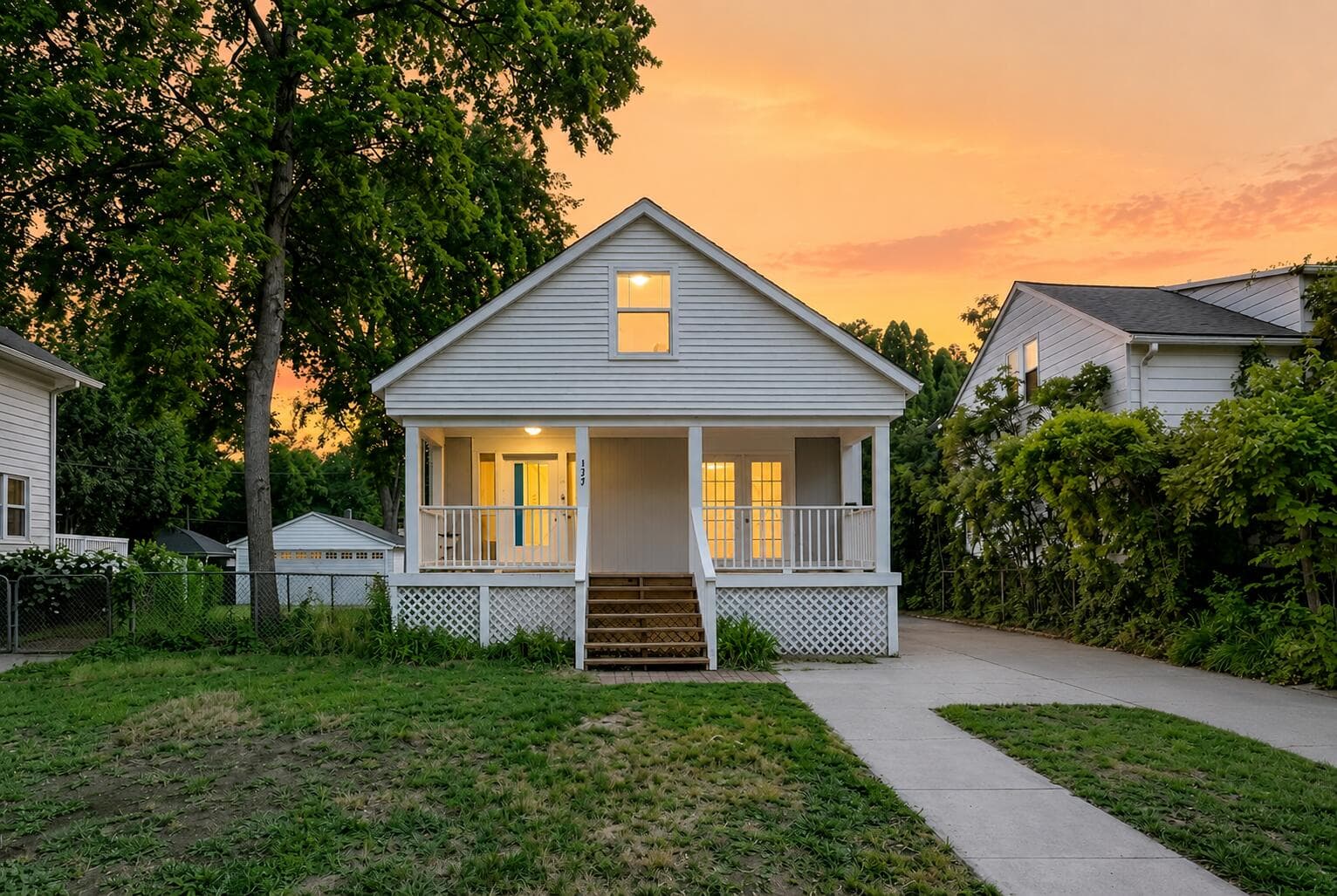 125 E Lawrence Avenue, Royal Oak, MI 48073