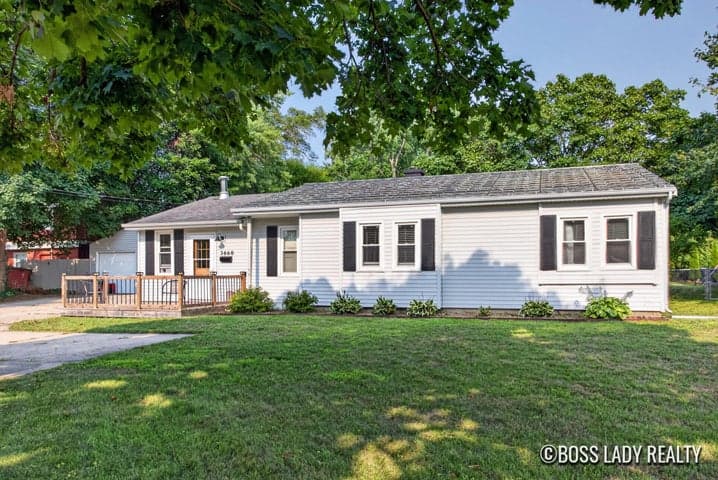3660 Wilson Avenue SW, Grandville, MI 49418