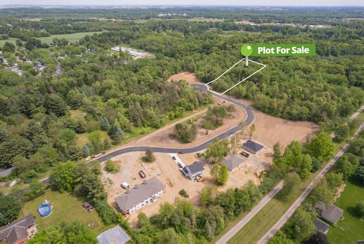 4 Gady Pines Drive, Adrian, MI 49221