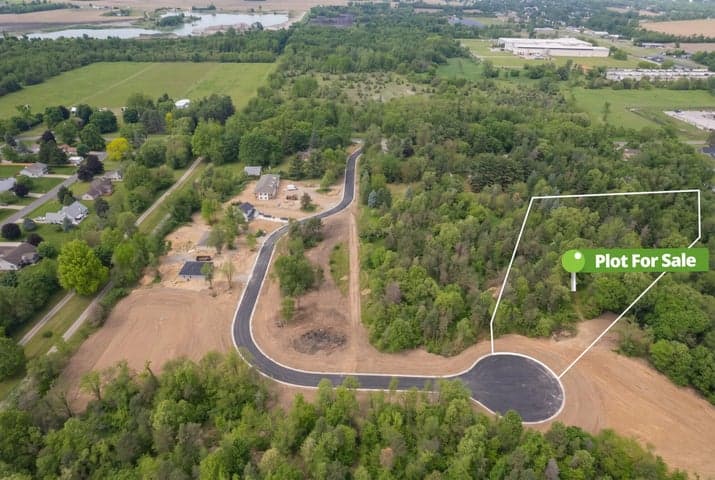 8 Gady Pines Drive, Adrian, MI 49221