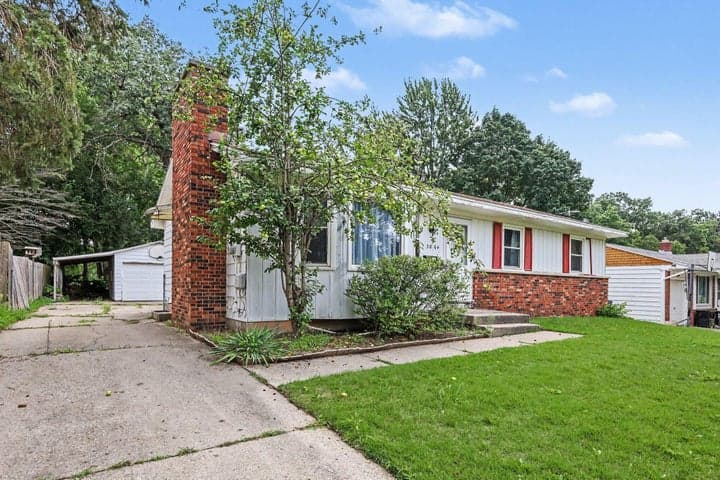 3864 Havana Avenue SW, Wyoming, MI 49509