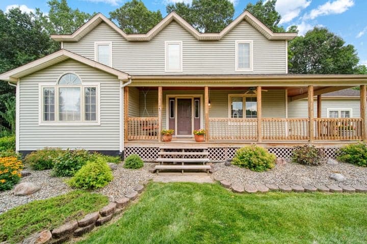 4211 Aspen Way, Jackson, MI 49201