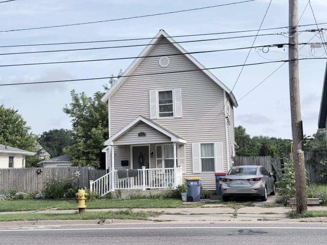 637 Leonard Street NE, Grand Rapids, MI 49503