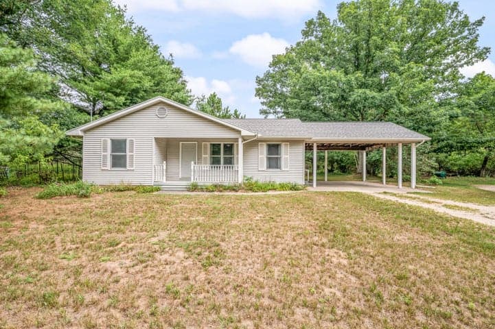 1306 Bjornson Street, Big Rapids, MI 49307