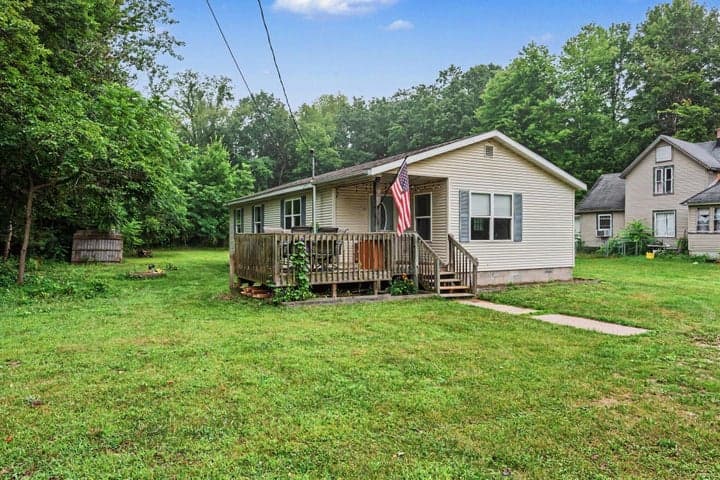221 Lowe Street, Allegan, MI 49010