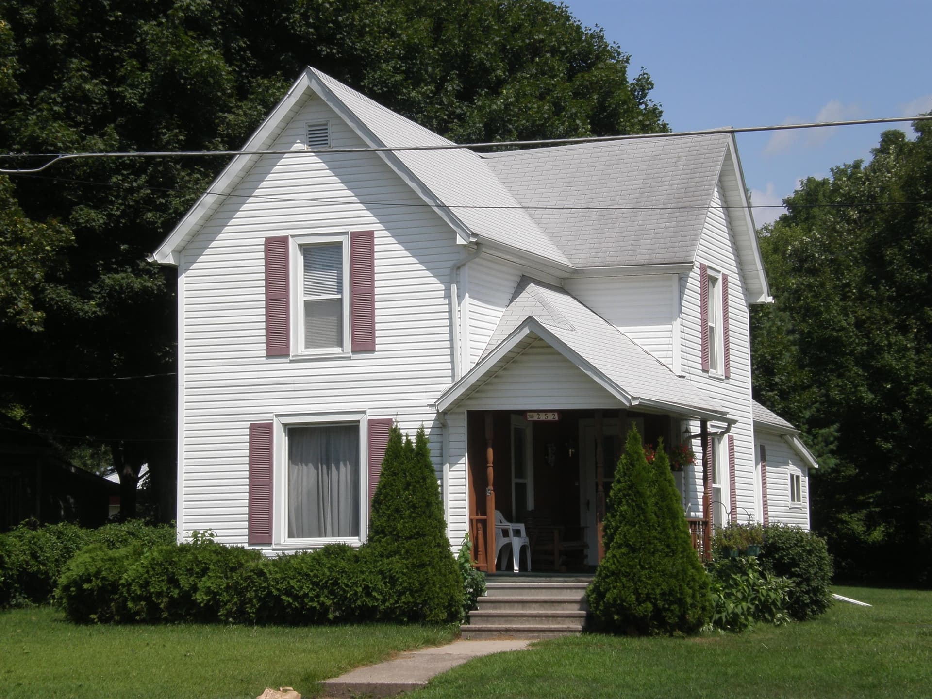 Photo 1