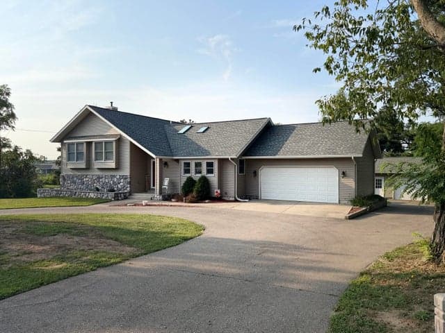 1055 Miller Road, Plainwell, MI 49080